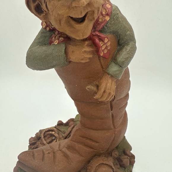 VTG 1983 Tom Clark Gnome Boots cowboy Western Signed Resin Figure 9” - Picture 3 of 12